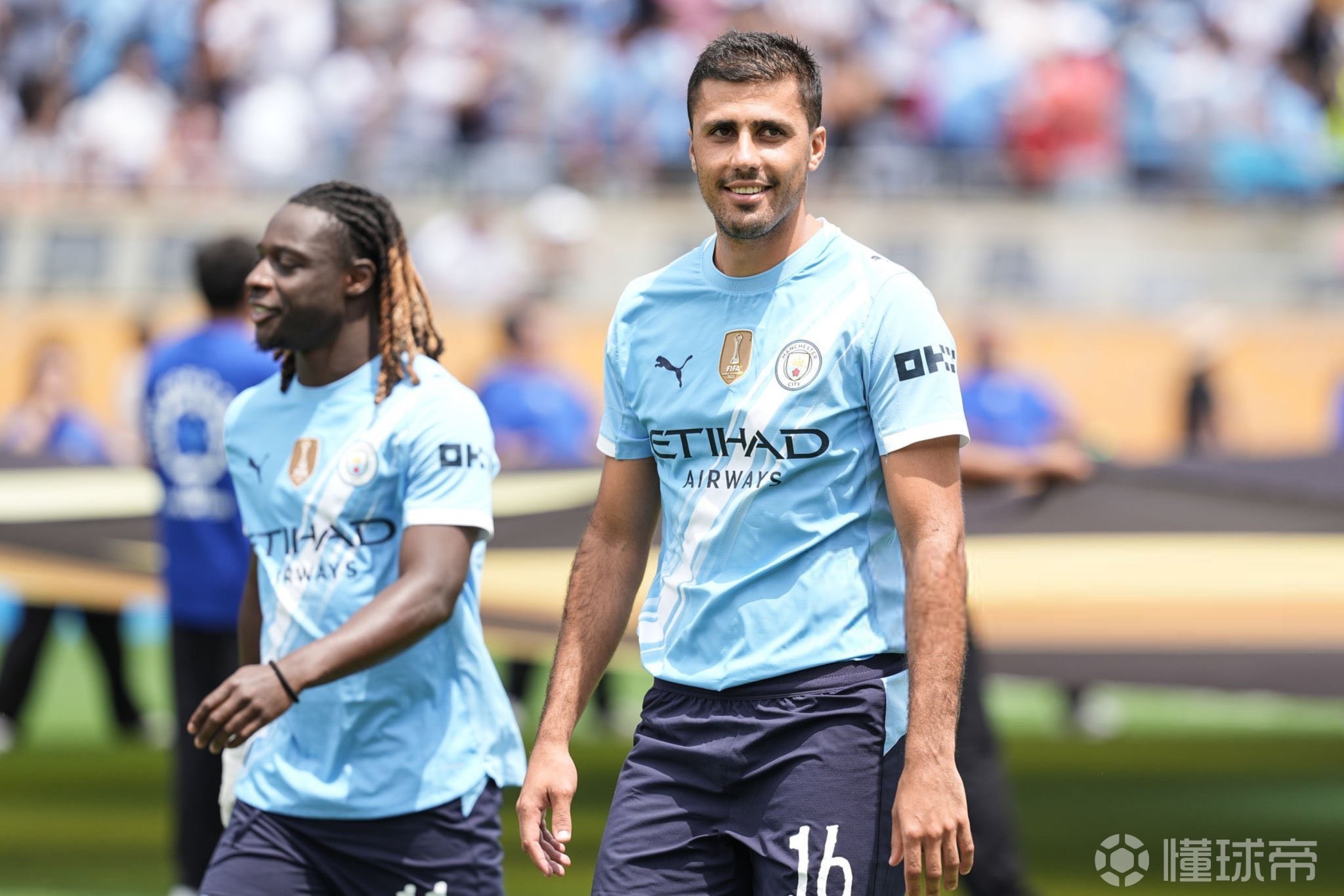 17岁妖星三连斩独享历史第一，拜仁3-1葡萄牙体育，主场37场不败