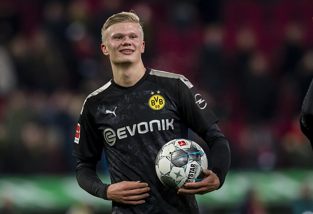 篮球NBA球队计划加强内线防守（NBA球队拟强化禁区防守）