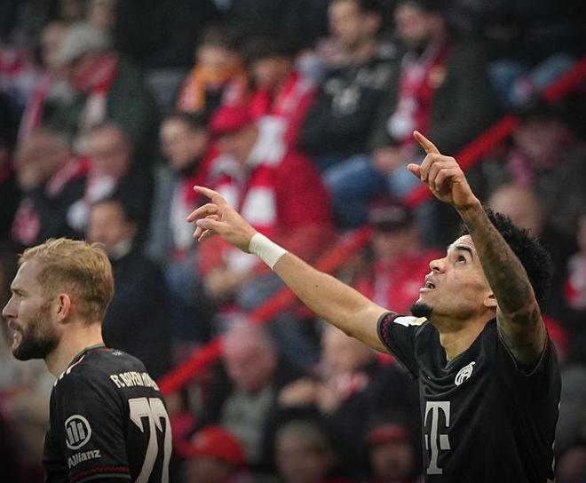 海牛客场2-2浙江成功保级，弗兰克告别战破门，韦林顿双响