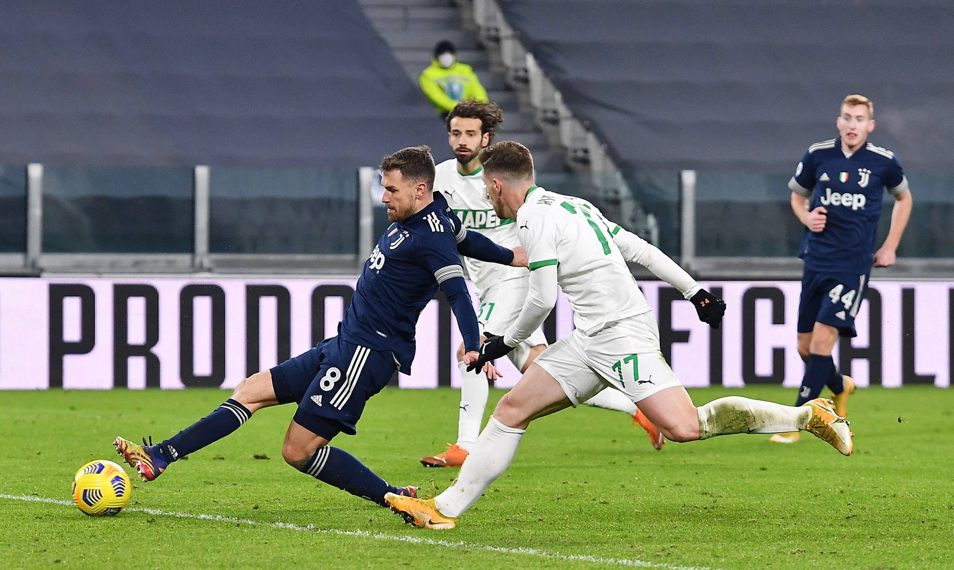 卡洛斯谈世界杯：其他队都想赢阿根廷，巴西进决赛得看内马尔